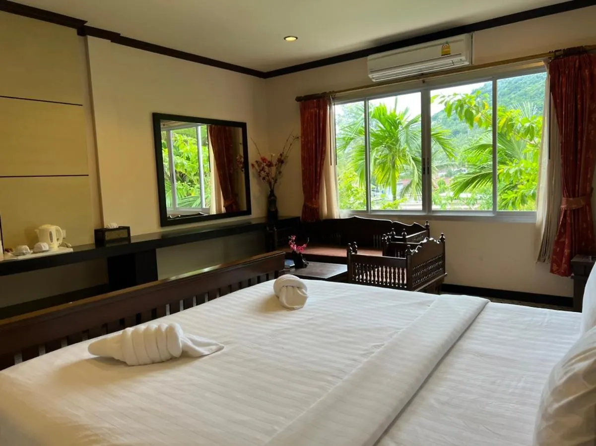 Lotus Paradise Resort - SHA PLUS Ko Tao 3*,